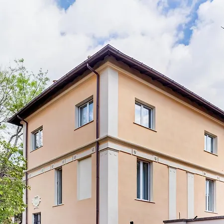 Chiara - A New Luxury Star Is Born In Rome! *