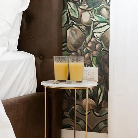 Willa Chiara - A New Luxury Star Is Born In Rome! Rzym