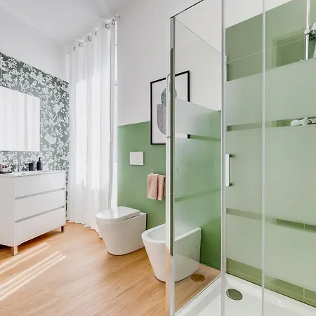 Chiara - A New Luxury Star Is Born In Rome! * Rzym