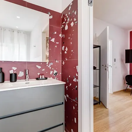 Chiara - A New Luxury Star Is Born In Rome! Willa