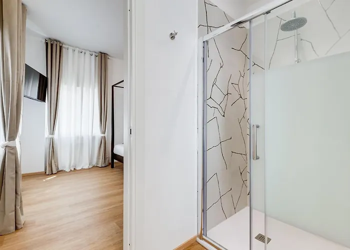 Chiara - A New Luxury Star Is Born In Rome! Roma