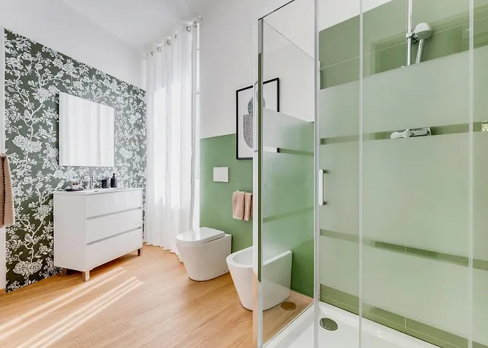 Chiara - A New Luxury Star Is Born In Rome! * Roma